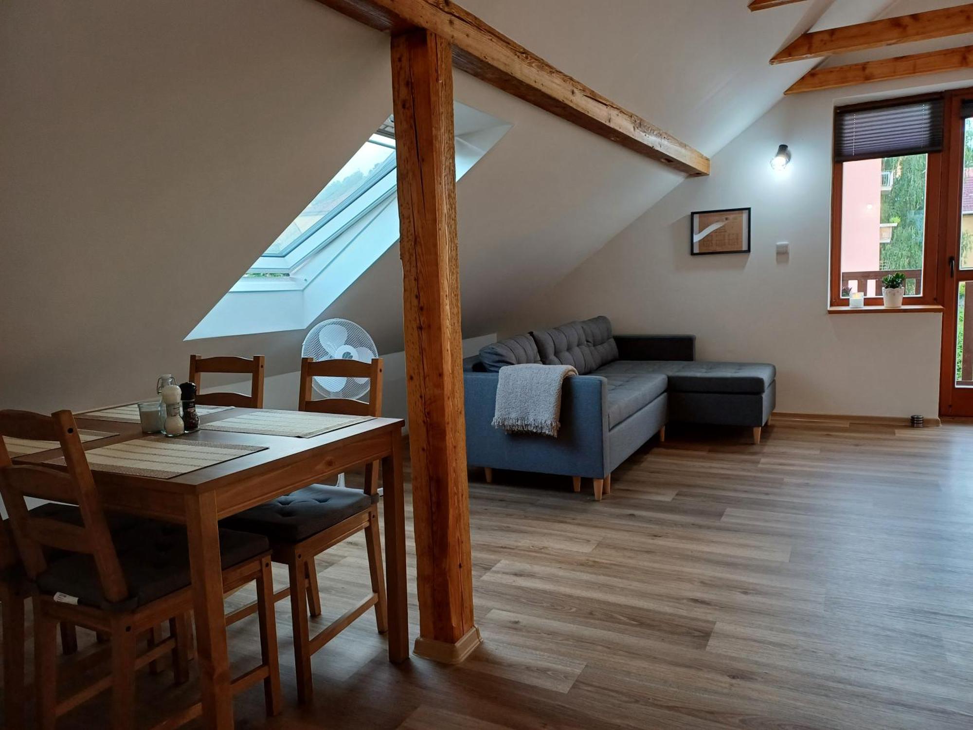 Loft Apartment Karlovy Vary Kültér fotó